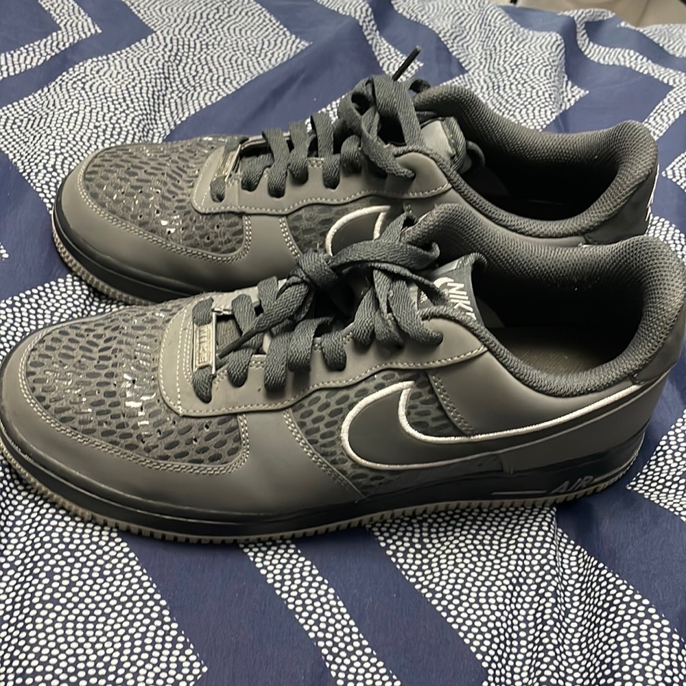 Black nike air force snake skin 1s| size 10